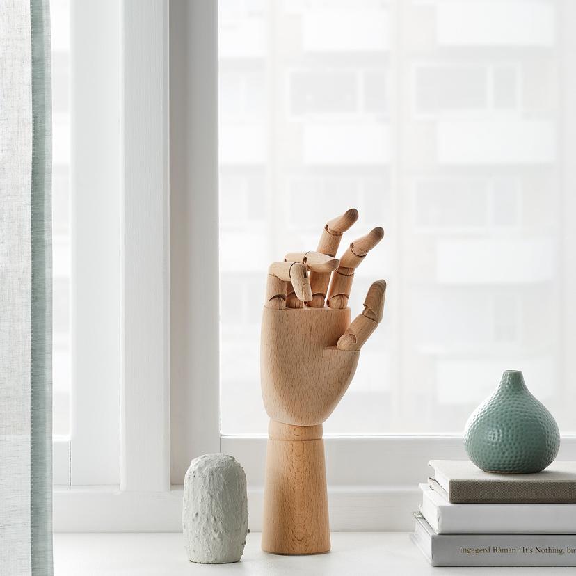 HANDSKALAD — украшение, «рука», естественный