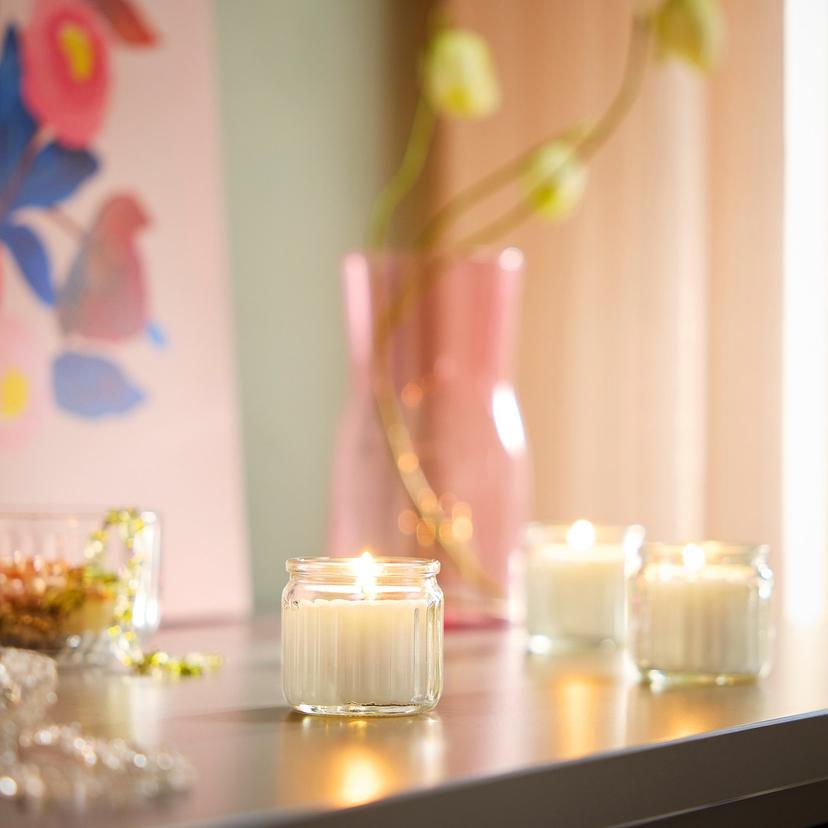 HÖKGÖK — Świeca zapachowa w szkle, wanilia blady beżowy,