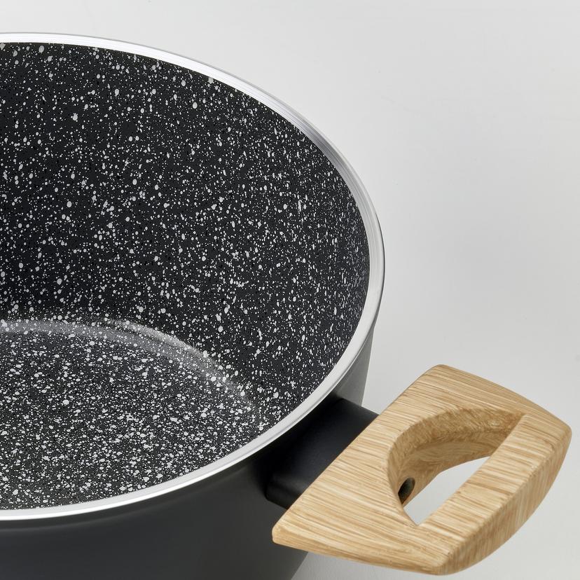 HUSKNUT — кастрюля с крышкой, антипригарное покрытие черный, 2.7 л