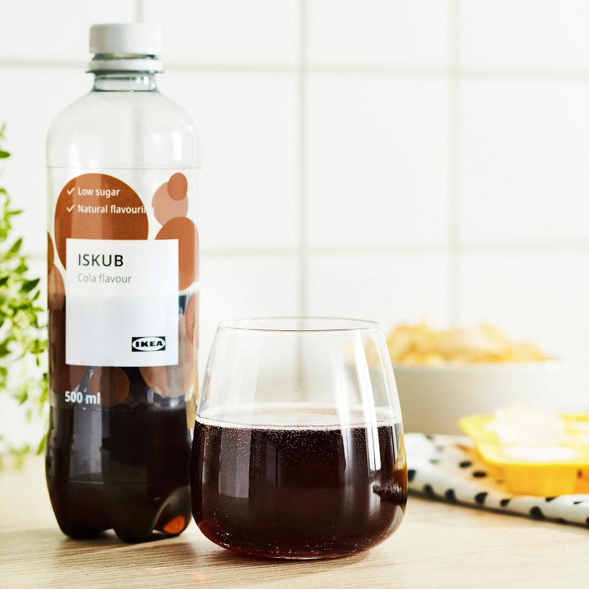 ISKUB — газированный напиток, вкус колы/с сахаром и подсластителями, 500 мл