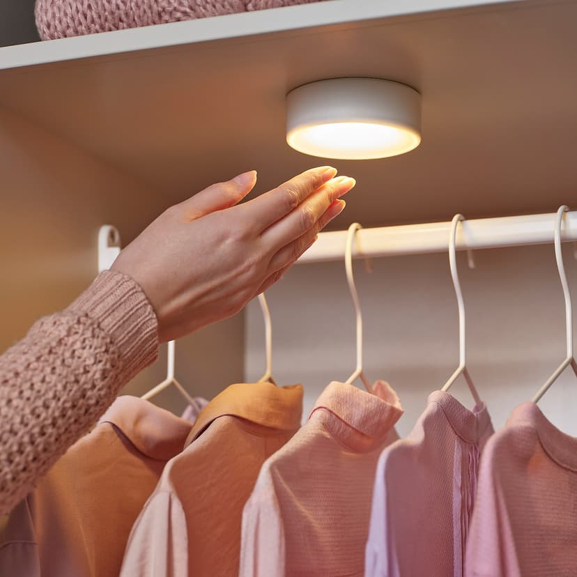 KÖLVATTEN — софит светодиодный, белый/с батарейным питанием