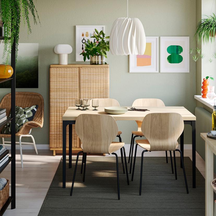 SKÅLSTA — Stół i 4 krzesła, imit. dębu proste czarnoszary/okl dęb rura metalowa/czarnoszaary,