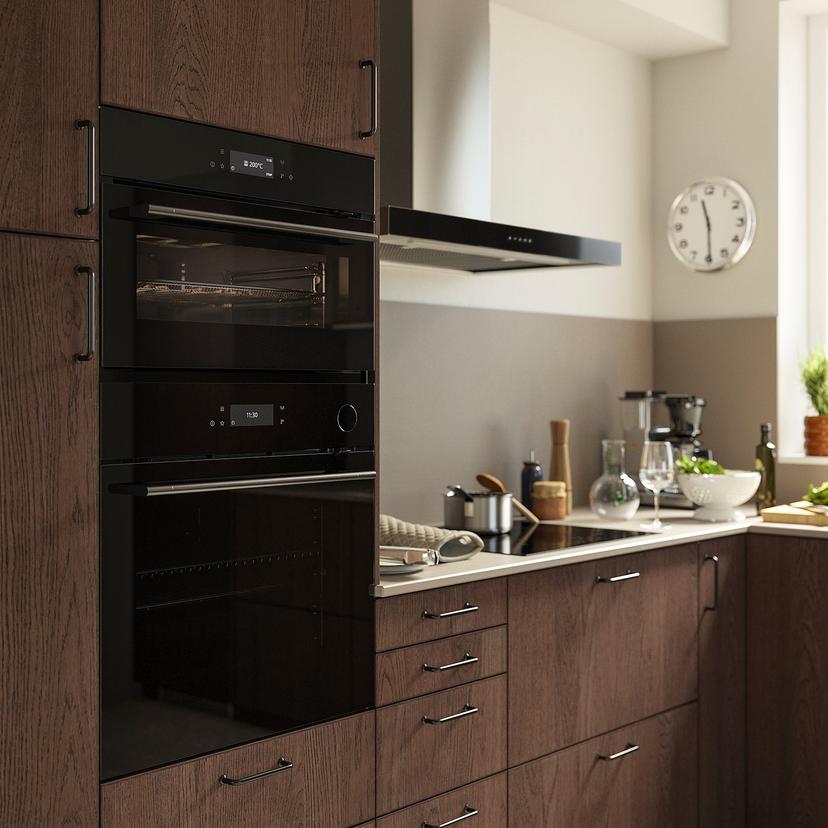 SPJUTBO — Piekarnik z termoobieg. i mikrofalą, funkcja airfryer funkcja grillowania/czarny IKEA 700,