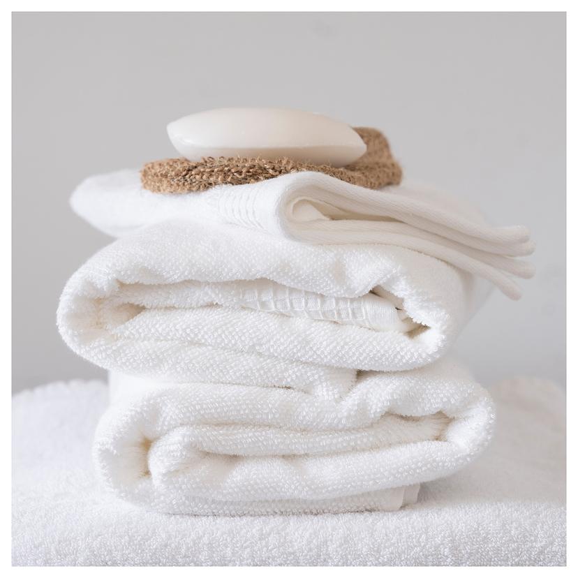 TRÅDCYPRESS — Ароматическая свеча, аромат свежего белья/белый