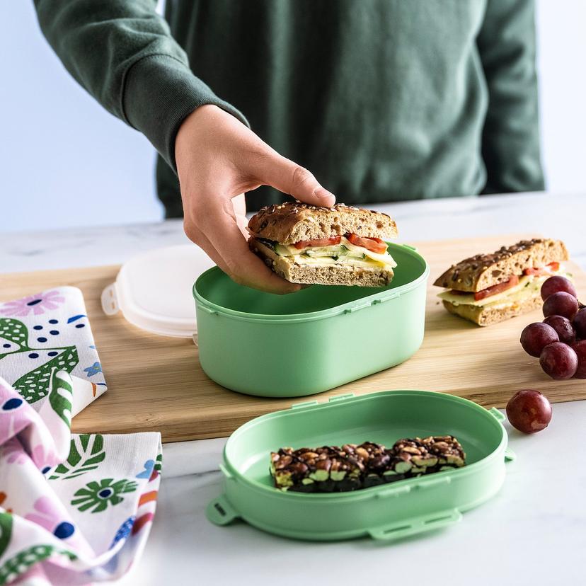 UTBJUDA — ланч-бокс для сухих продуктов, светло-зеленый