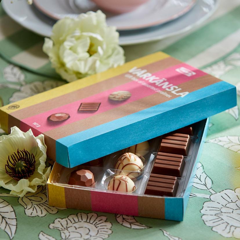 VÅRKÄNSLA — Bombonierka, wybór pralinek,